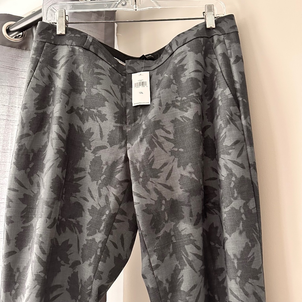 Banana Republic Avery Pants - size 10L - NWT